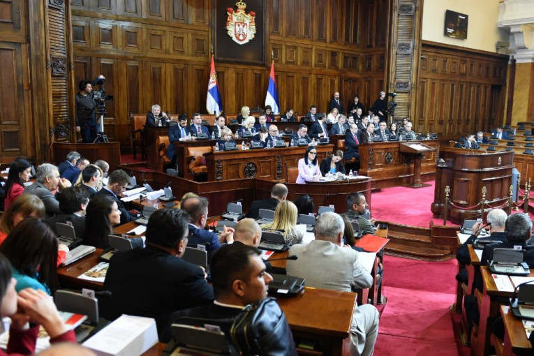 Izveštaj o Kosovu stigao u Skupštinu: Vučić u ponedeljak pred poslanicima