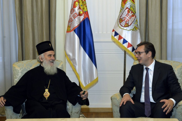 Hitan sastanak Vučića i patrijarha Irineja održaće se večeras