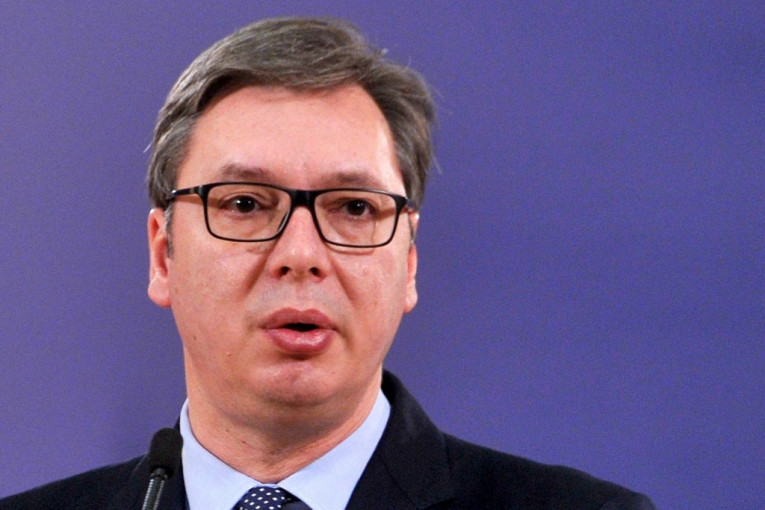OTKRIVAMO: Ovaj čovek hoće da ubije Vučića
