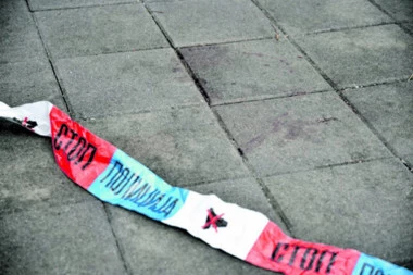 TRAGEDIJA: Žena izvršila samoubistvo u Čukarici na stravičan način