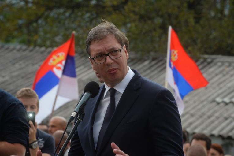 "Vučić pokazao da srpska strana želi da razgovara o rešenju za Kosovo, ali nema sa kime"