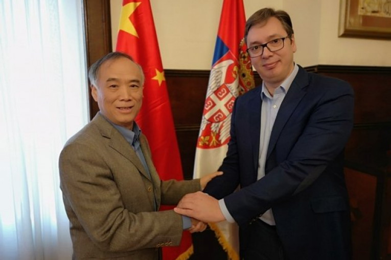 Vučić primio u oproštajnu posetu kineskog ambasadora Li Mančanga