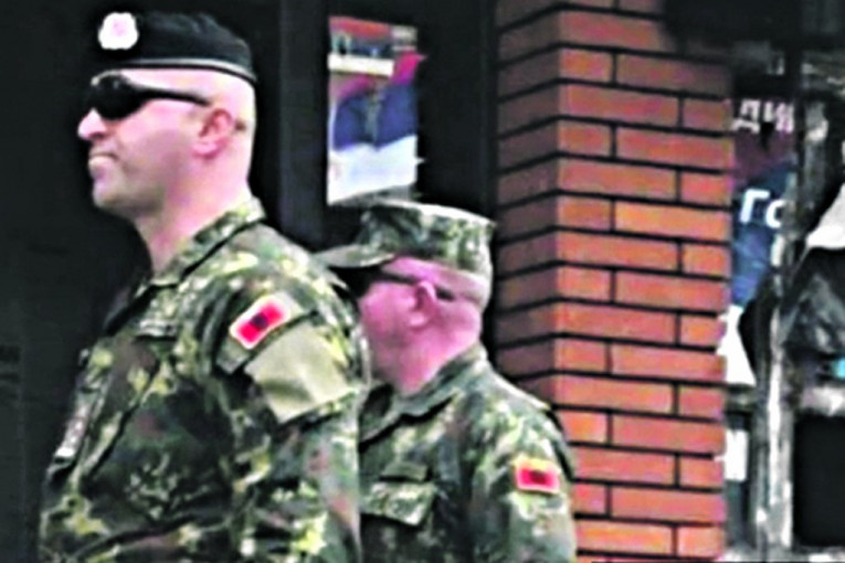 500 albanskih vojnika stiže na Kosovo! KFOR ubeđuje da je sve pod kontrolom, Britanci upozoravaju na nemire!