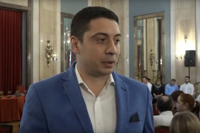 Petronijević: Đilas je propali trgovac žvakama, interesuje ga samo finansijska korist!