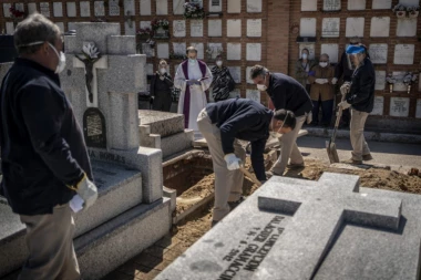 Najtužniji dan u Španiji: Za 24 časa umrlo skoro 1.000 ljudi!