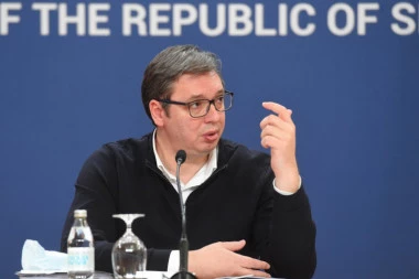 Vučić sa Romima na sastanku: Analiza o prestanku vanrednog stanja