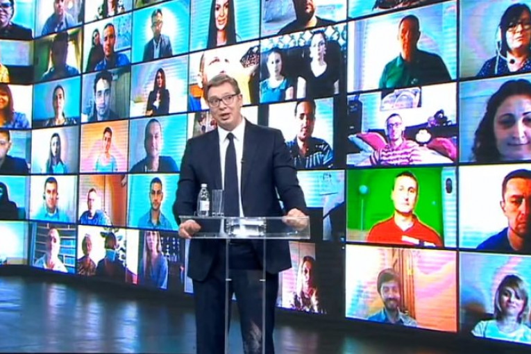 (VIDEO) Vučić započeo kampanju "Za našu decu" na revolucionaran način: Borimo se za budućnost Srbije!