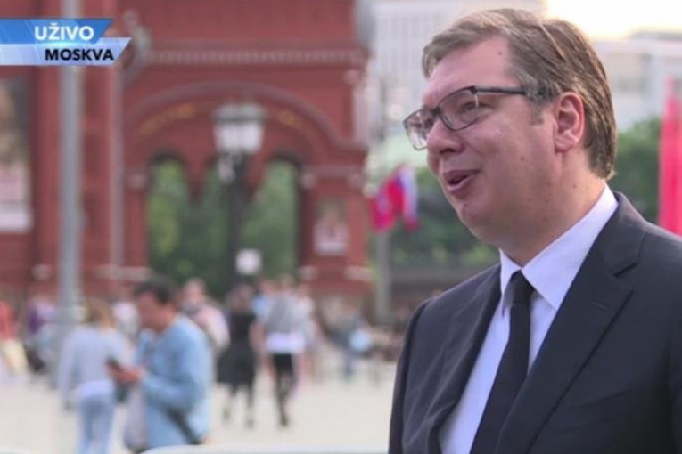 Vučić iz Moskve: Putin u oktobru dolazi u Srbiju!