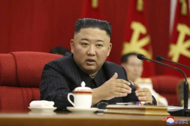 GDE JE NESTAO KIM? Severnokorejskog lidera nema u javnosti već više od mesec dana! Svi se pitaju šta se dešava