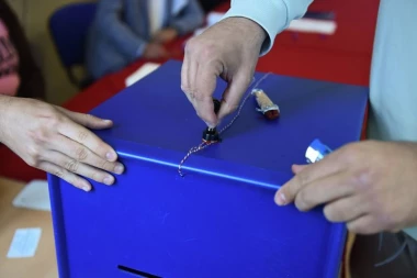 KONAČNI PODACI! Do 20 sati na izborima u Crnoj Gori glasalo 56,4 odsto birača