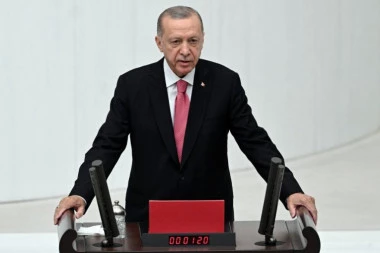 ERDOGAN POLOŽIO ZAKLETVU: Turski predsednik još pet godina na mestu šefa države
