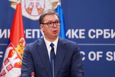 ZA NAS U SRBIJI NE POSTOJI LAKA TEMA! Predsednik Vučić se obratio nakon sastanka sa premijerima Holandije i Luksemburga (VIDEO)