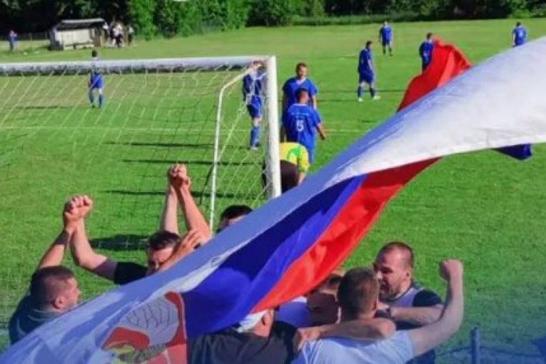 Oni Prvi Izlaze Na Teren U Godini Nakon Do Eka Svi Na Stadion