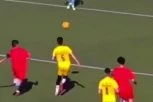 HITNA POMOĆ ZAKAZALA! Nova tragedija u fudbalu! Mladić PREMINUO posle JEZIVOG duela na terenu! (VIDEO)