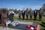 Delegacija Ministarstva odbrane i Vojske Srbije na obeležavanju godišnjice pogibije potporučnika Leovca u Pljevljima (FOTO)