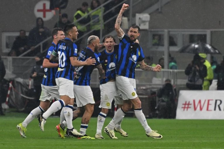 ŽESTOK OKRŠAJ NA SAN SIRU: Inter pobedio gradskog rivala i osovjio 20. Skudeto! (VIDEO)