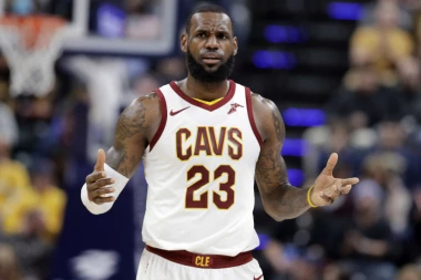 LEBRON DŽEJMS O PRELASKU U GOLDEN STEJT: To su gluposti