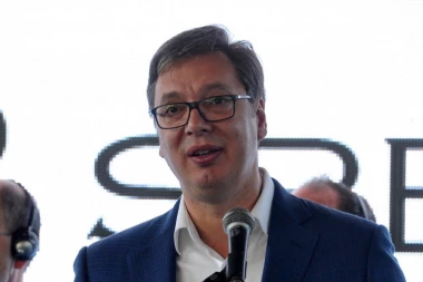 Vučiću međunarodno priznanje Zlatni lav za mir