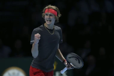 London ima najmlađeg vladara u istoriji: Zverev savladao Noleta za titulu završnog mastersa!