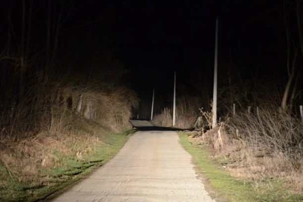 POZNATI MONAH KIDNAPOVAN IZ MANASTIRA! Pogledajte kako je miljenik naroda OTET! Zastrašujući snimak! (VIDEO)