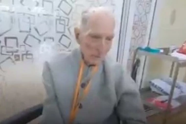 (VIDEO) Ovaj čovek je neuništiv! Dekica (99) pobedio koronu, ali to nije prva pošast sa kojom je izašao na kraj