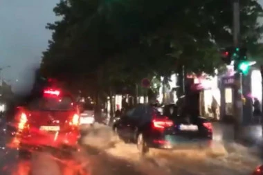 (VIDEO) APOKALIPSA U PRESTONICI: Pogledajte šokantne snimke nevremena u Beogradu