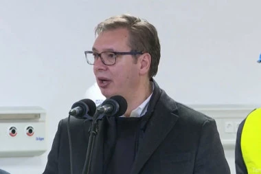 (VIDEO) "SUTRA ĆE BITI 3.000 NOVOZARAŽENIH!" Vučić: Uozbiljite se, hoćete li glavu da izgubite ni zbog čega