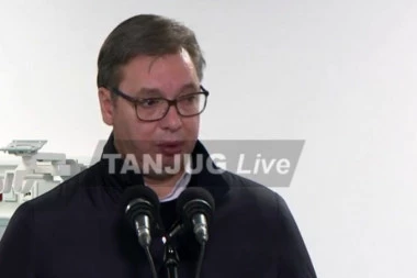 (VIDEO) MILION DOZA VAKCINA DO NOVE GODINE! Vučić u obilasku radova na izgradnji nove kovid bolnice