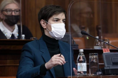 BRNABIĆ OBRADOVALA NAROD: Stiže nova količina vakcina!