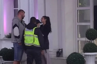 (VIDEO) ŽESTOKA SVAĐA OPET DOVELA DO TUČE: Maju i Janjuša obezbeđenje jedva razdvojilo!