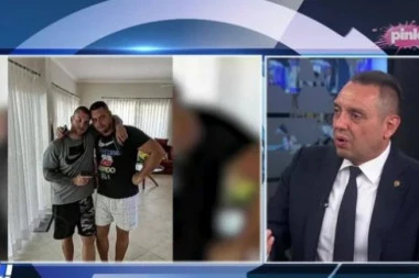 VULIN O ĐILASOVOM LICEMERJU: Smetaju fotografije zverstava, ali je bilo u redu da Vuletić ismeva žrtve uz ćevape!