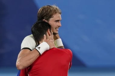 ZVEREV IZGUBIO PA NAHVALIO ĐOKOVIĆA: Novak je GOAT, osvojiće turnir u nedelju!