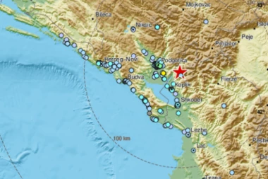 SNAŽAN ZEMLJOTRES U ALBANIJI, OSETILO SE I U CRNOJ GORI: Čula se jaka tutnjava, svi smo iz kreveta poiskakali