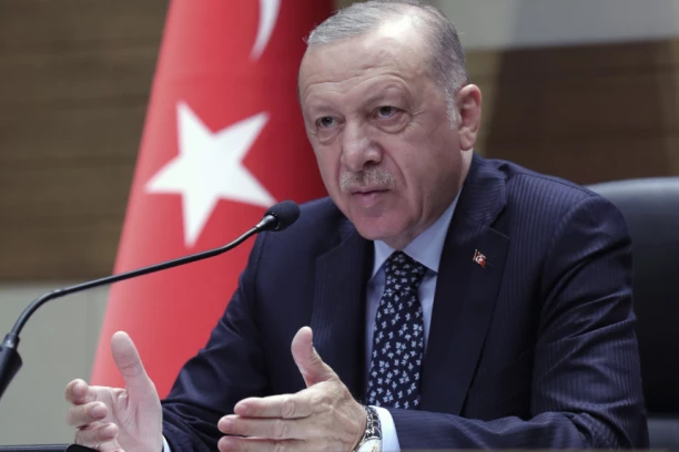 "ZVALI SMO ASADA, ALI..." Erdogan komentarisao situaciju u Siriji