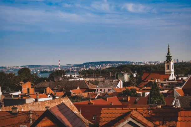 TRŽIŠTE NEKRETNINA U SRBIJI JE PODIVLJALO! Cene stanova otišle u nebo, u ovim delovima zemlje kvadrat košta KAO SUVO ZLATO