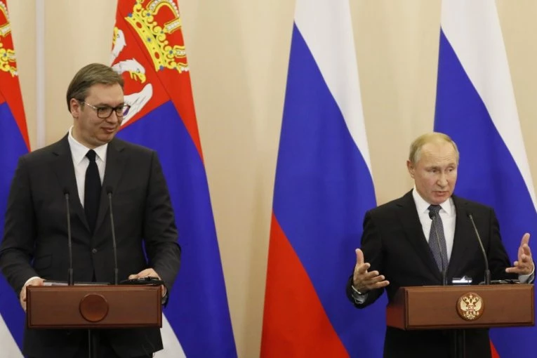 PUTIN POZVAO VUČIĆA U MOSKVU! ČITAJTE U SRPSKOM TELEGRAFU! DANAS POKLON "RIJALITI"