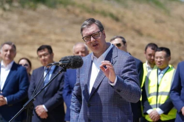 VUČIĆ OBELODANIO TAČNO VREME I DATUM: Evo kada će predsednik Srbije razgovarati sa Putinom!