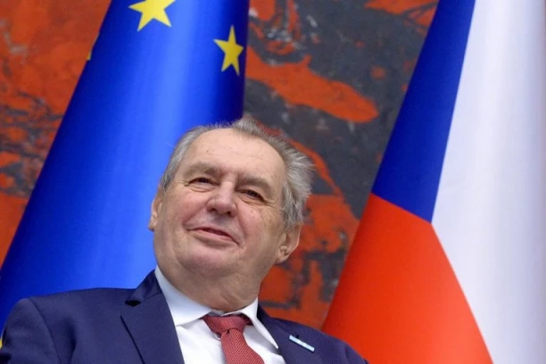 TRAMP ĆE SAMO TAKO POSTIĆI MIR U UKRAJINI: Miloš Zeman otkrio kako američki predsednik planira da rokonča sukob Kijeva i Moskve!