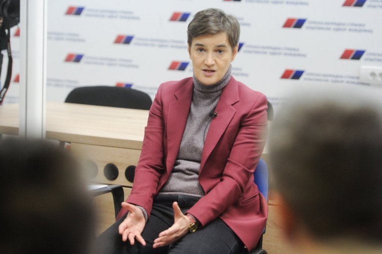 Brnabić: Više na terenu sa građanima