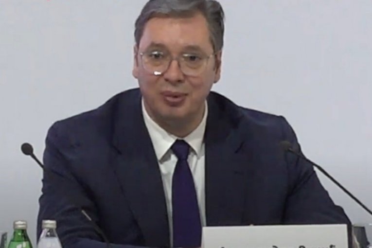 VUČIĆ NA SEDNICI PREDSEDNIŠTVA I GLAVNOG ODBORA SNS-a: Nije mi jasno o čemu treba da razgovaramo, da priznamo Kosovo? NEMOJTE DOLAZITI!