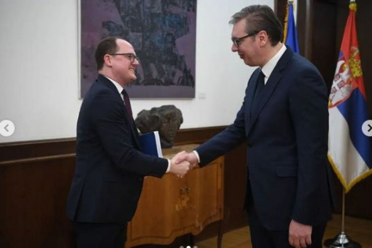 VAŽAN SASTANAK NA ANDRIĆEVOM VENCU! Vučić: Posvećeni smo razvoju i očuvanju mira!