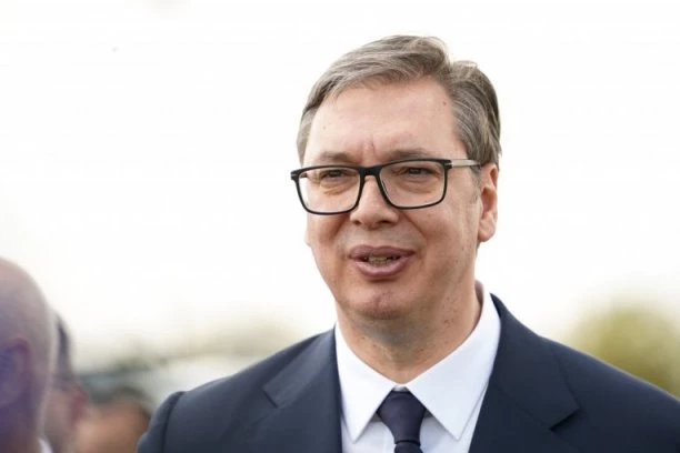 VUČIĆ SUTRA U ZEMUNU: Predsednik će prisustvovati predstavljanju novog kineskog brzog voza