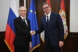 VUČIĆ SE SASTAO SA DJUKOVIM: Razgovarali o poslovanju NIS-a i sigurnosti snabdevanja Srbije naftom