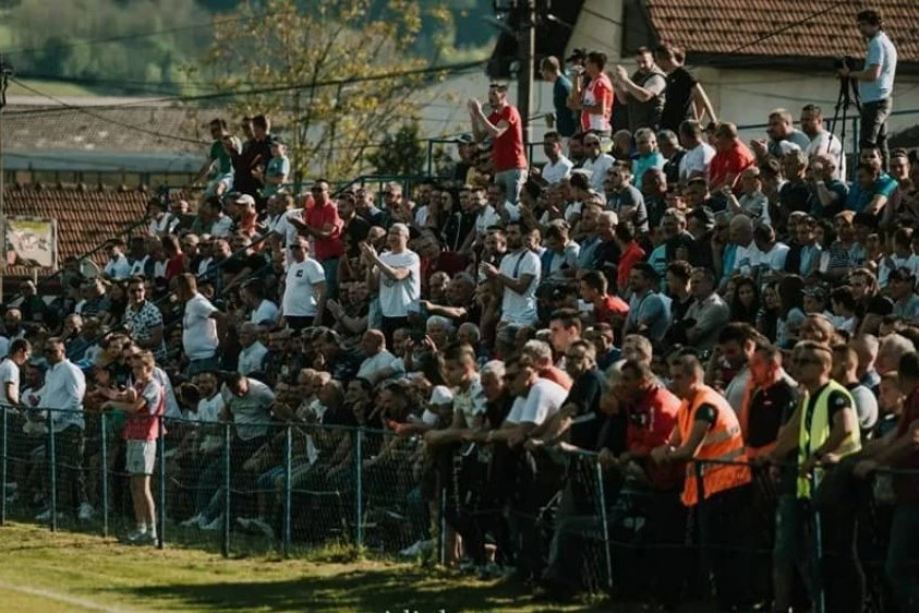 ISTORIJSKA SEZONA: Trener Đurković zajedno sa igračima biće upisan u klupske knjige!