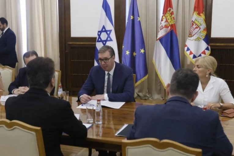 PREDSEDNIK VUČIĆ SA IZRAELSKIM MINISTROM: Srbija je posebno zainteresovana za oblasti ekonomije i investiranja (FOTO)