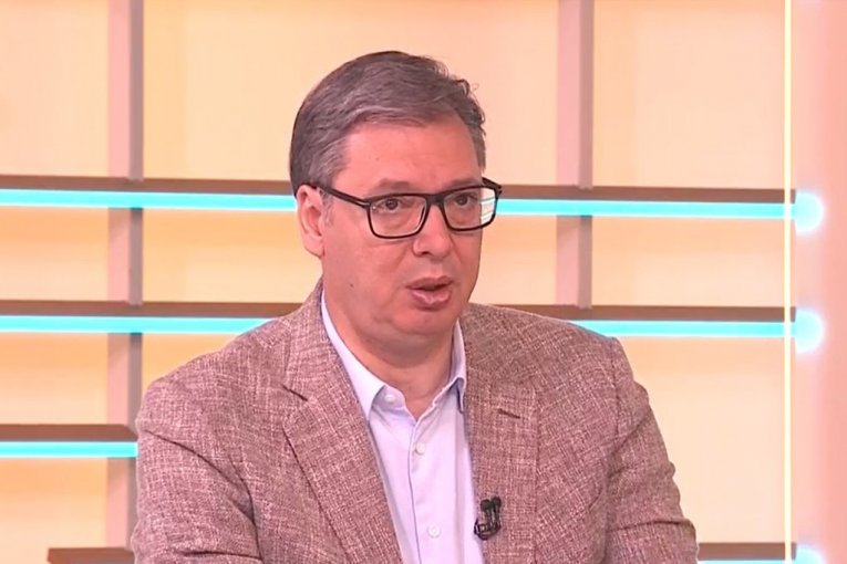 OVOM ZEMLJOM UPRAVLJAJU NAŠI GRAĐANI! Vučić: Dok sam ja tu Srbijom neće upravljati stranci! Moja najveća želja je nezavisna i samostalna Srbija!