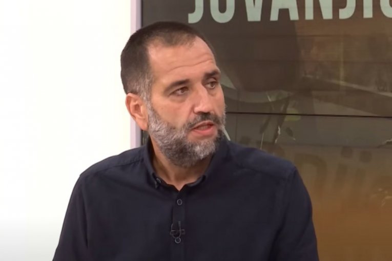 "NISAM IMAO POJMA NI KO JE NI ŠTA JE"! Oglasio se vozač koji je udario Voštinića dok je vozio biciklu: "NIJE U REDU DA SE POLITIZUJE NESREĆA"!