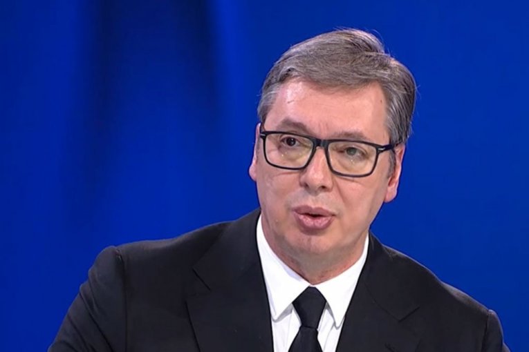 "VAŽNO JE DA SAMI ČUVAMO SVOJE NEBO I SVOJU ZEMLJU..."! Predsednik Vučić uputio jaku poruku srpskom narodu!