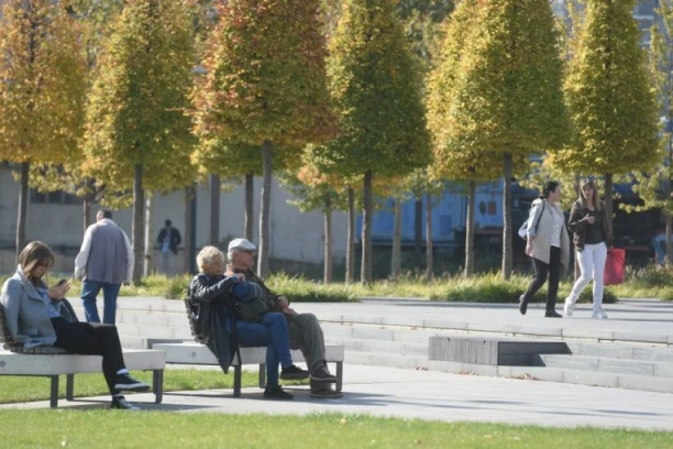 MIHOLJSKO LETO NE POSUSTAJE! Danas od -1 do neverovatnih 26°C!