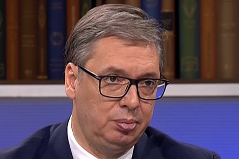 ZDRAVLJE PRE SVEGA! Predsednik Vučić objavio odličnu vest: "Stiže 20 novih mamografa"!